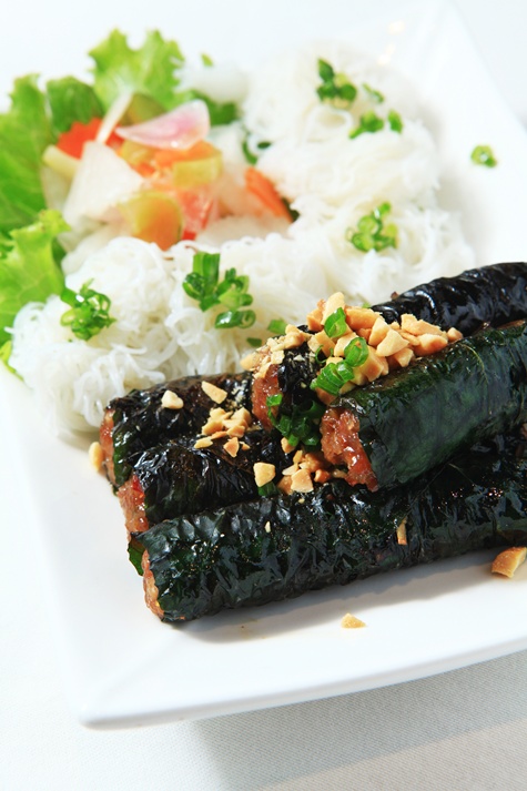 ลิ้มรส 'ปลาแรด' อร่อยเลิืศ ที่ T-House