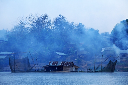 กอดหมอกเมืองกาญจน์ ที่ 'สะพานมอญ'