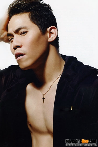 เรียกพวกเขาว่า 'ฉาวขั้นเทพ'