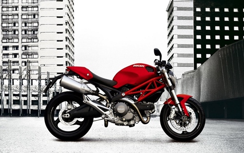 ปีศาจในฝัน Ducati Monster