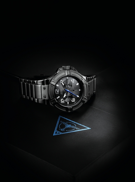 บ่งบอกความเป็นชาย ด้วย Guess Men