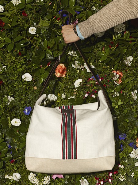 GUCCI  CRUISE 'เวทมนตร์' ของคนหล่อ