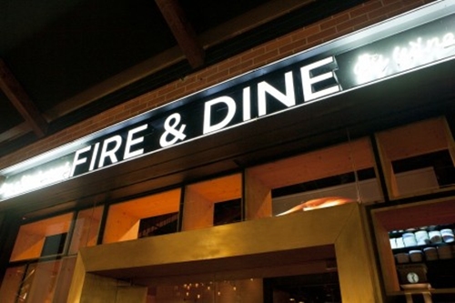 10 ร้านแฮงเอาต์ในบรรยากาศสุดคูล