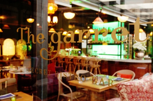 10 ร้านแฮงเอาต์ในบรรยากาศสุดคูล