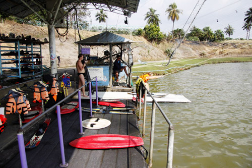 10 ที่ประกอบกิจ พิชิตร้อน