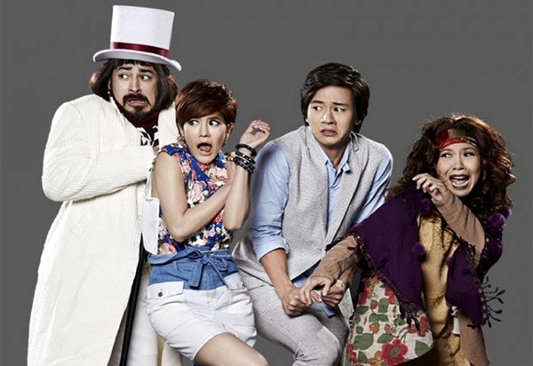 มนตร์ดำ คอมเพล็กซ์ : บริการไสยศาสตร์ทุกรูปแบบ