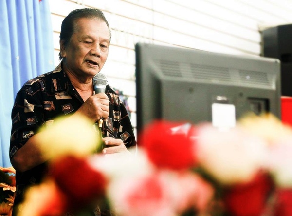 คาราโอเกะ ส.ว. โลกรื่นรมย์ใบเล็กๆ กลางเมืองหลวง