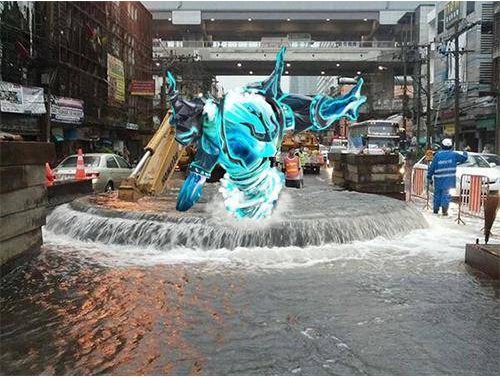 สื่อนอก ชาวเน็ต ล้อขำๆ Amazing Thailand ท่อแตกกลางกรุง