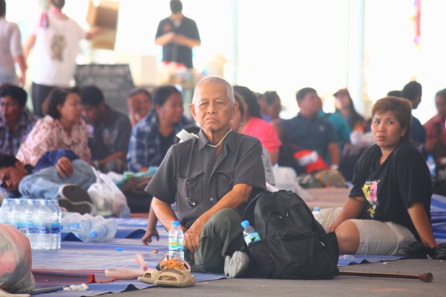 จากนามาทวงหนี้ เปิดแนวรบกระดูกสันหลังของชาติ (ชมภาพ)