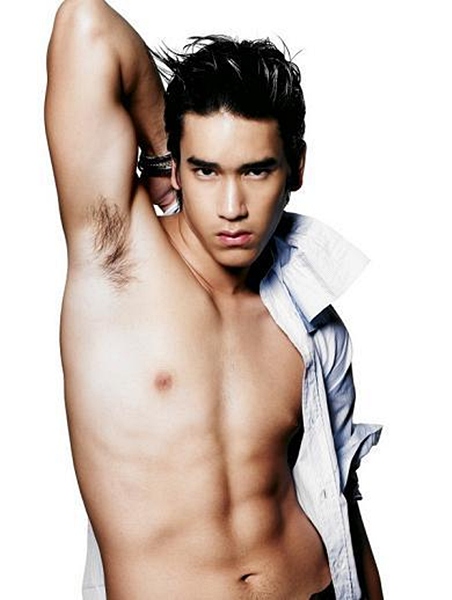 Top 10 หนุ่มซิกแพก ใครหล่อน่ากินที่สุด?