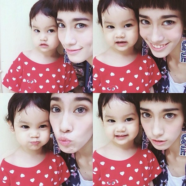 ชื่นชม...12 คุณแม่ยังสาว และสวย