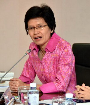 นางสาวผ่องพรรณ เจียรวิริยะพันธ์ อธิบดีกรมพัฒนาธุรกิจการค้า