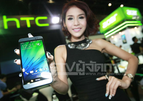 พริตตี้เน้นๆ กับงาน Thailand Mobile Expo 2014