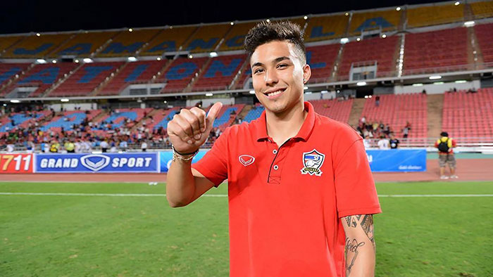 SPORT FOCUS : เกิดอีกครั้ง 'ชาริล ชัปปุยส์' เทพบุตรลูกหนัง