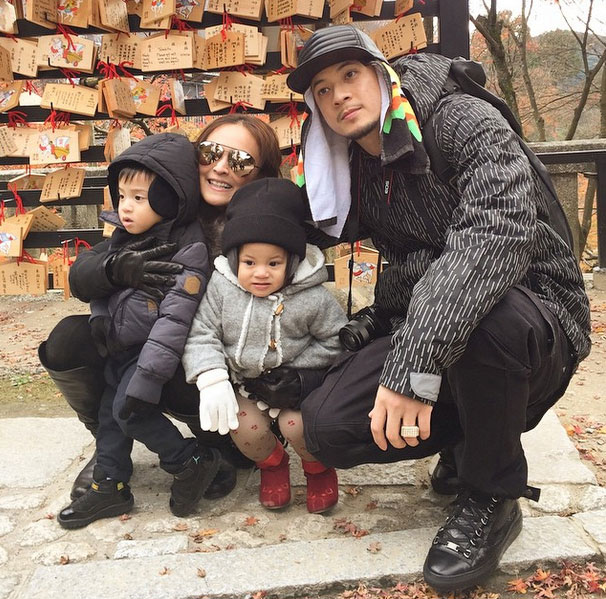 พ่อลูกดารากับภาพแสนอบอุ่นบน IG