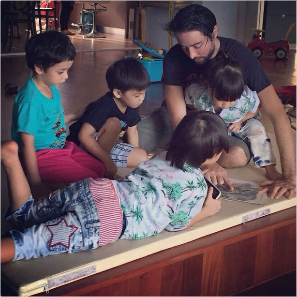 พ่อลูกดารากับภาพแสนอบอุ่นบน IG