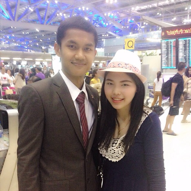 ส่องหวานใจนักเตะช้างศึกชุดซูซูกิคัพ 2014