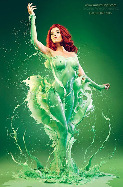 ปฏิทินเหล่าฮีโร่สาวจาก Aurum Light Studio