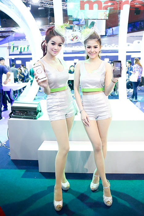 ส่องพริตตี้จากงาน Thailand Mobile Expo 2015