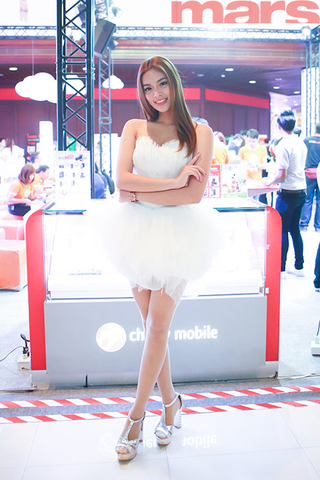 ส่องพริตตี้จากงาน Thailand Mobile Expo 2015
