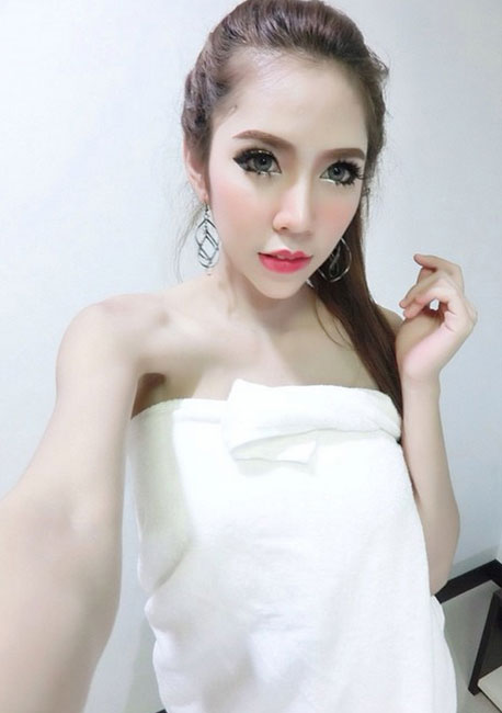 คลายร้อนต้อนรับซัมเมอร์ด้วย ‘ชุดอาบน้ำ’ ของเหล่าสาวโซเชียล