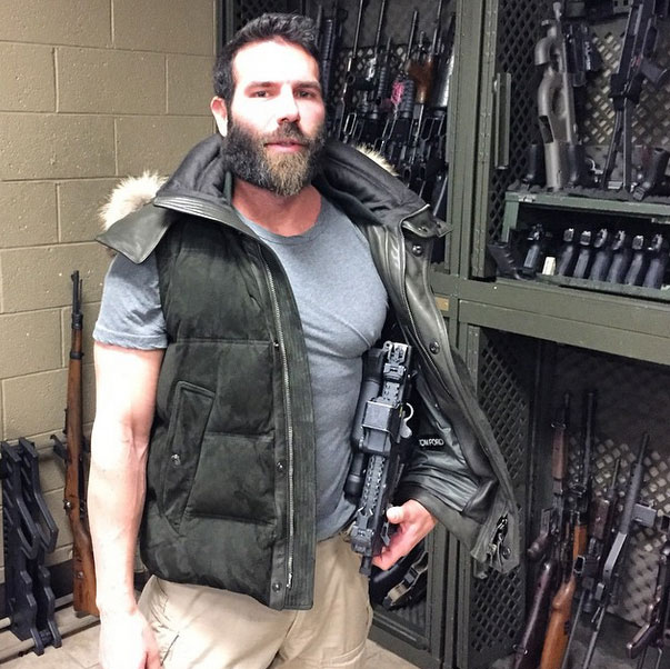 อัพเดตภาพน่าอิจฉาของเพลย์บอยคิง ‘Dan Bilzerian’