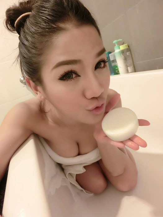 ส่องสาว 'เซลฟี่ในห้องน้ำ' มุมลับแลที่อยากแชร์ให้ดู