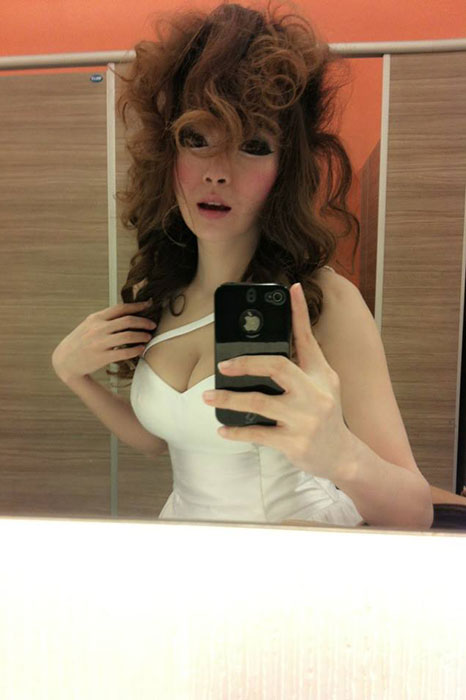 ส่องสาว 'เซลฟี่ในห้องน้ำ' มุมลับแลที่อยากแชร์ให้ดู