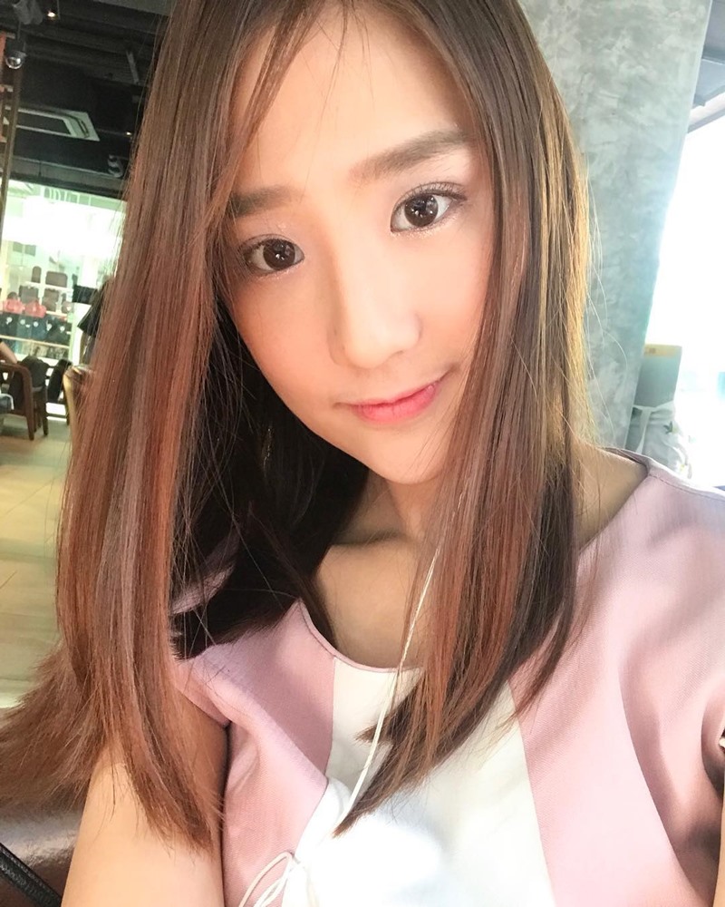 ‘ลิลลี่ วรัญญา’ ว่าที่คุณหมอสุดน่ารัก ที่หนุ่มๆ เห็นแล้วอยากบริจาคดวงใจ?