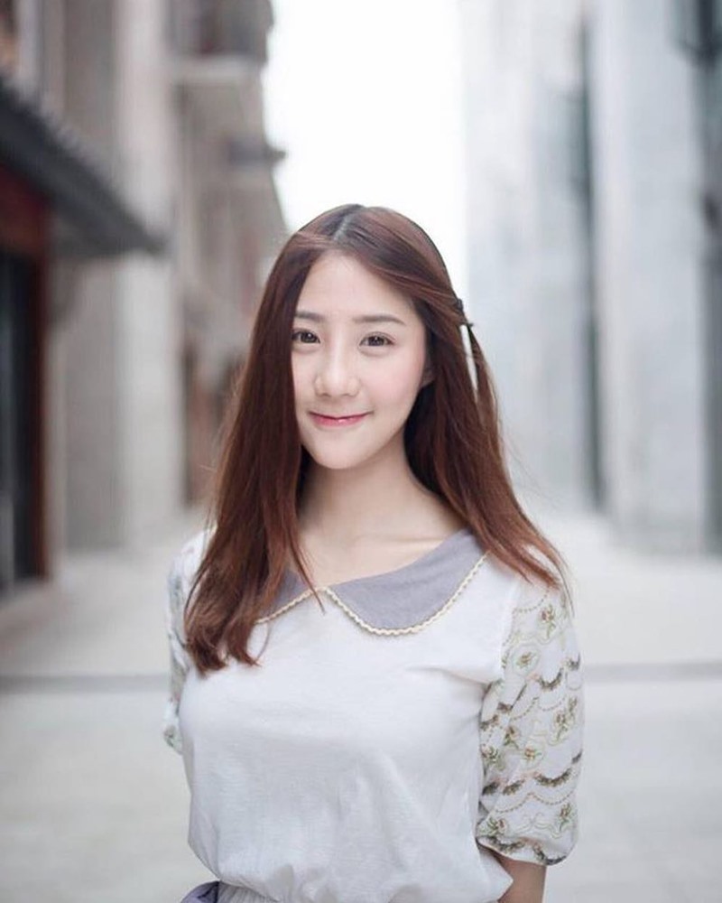 ‘ลิลลี่ วรัญญา’ ว่าที่คุณหมอสุดน่ารัก ที่หนุ่มๆ เห็นแล้วอยากบริจาคดวงใจ?