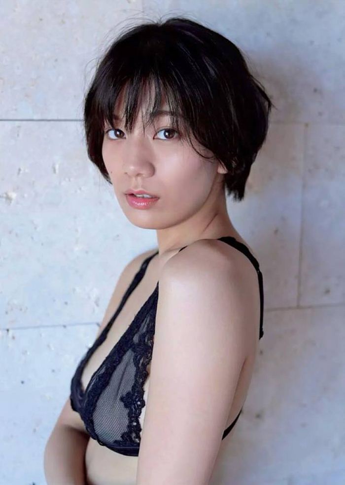 ปฏิทินปีใหม่ 2019 และโฟโต้บุ๊คเล่มแรกของทูตสาว เจ. ลีค ‘มิกิ ซาโต้’