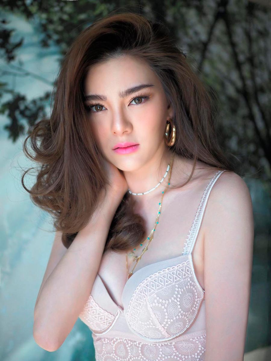 เซ็กซี่ เปรี้ยว แซบ ในแบบ ‘ดิว อริสรา’