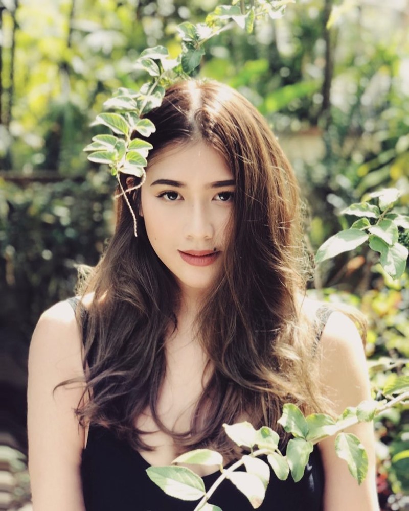เปิดวาร์ป ผู้กำกับภาพสุดแซ่บ ‘เพ็บ นัยน์ชนก’ แห่ง ‘This is me VATANIKA’