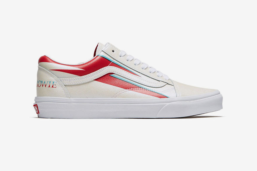 เมื่อ Vans ร้อยเรียงบทกวีของ David Bowie ให้กลายมาเป็นรองเท้าที่น่าสะสม