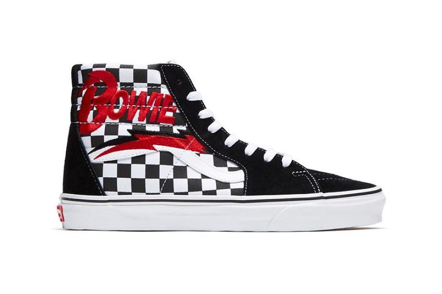 เมื่อ Vans ร้อยเรียงบทกวีของ David Bowie ให้กลายมาเป็นรองเท้าที่น่าสะสม