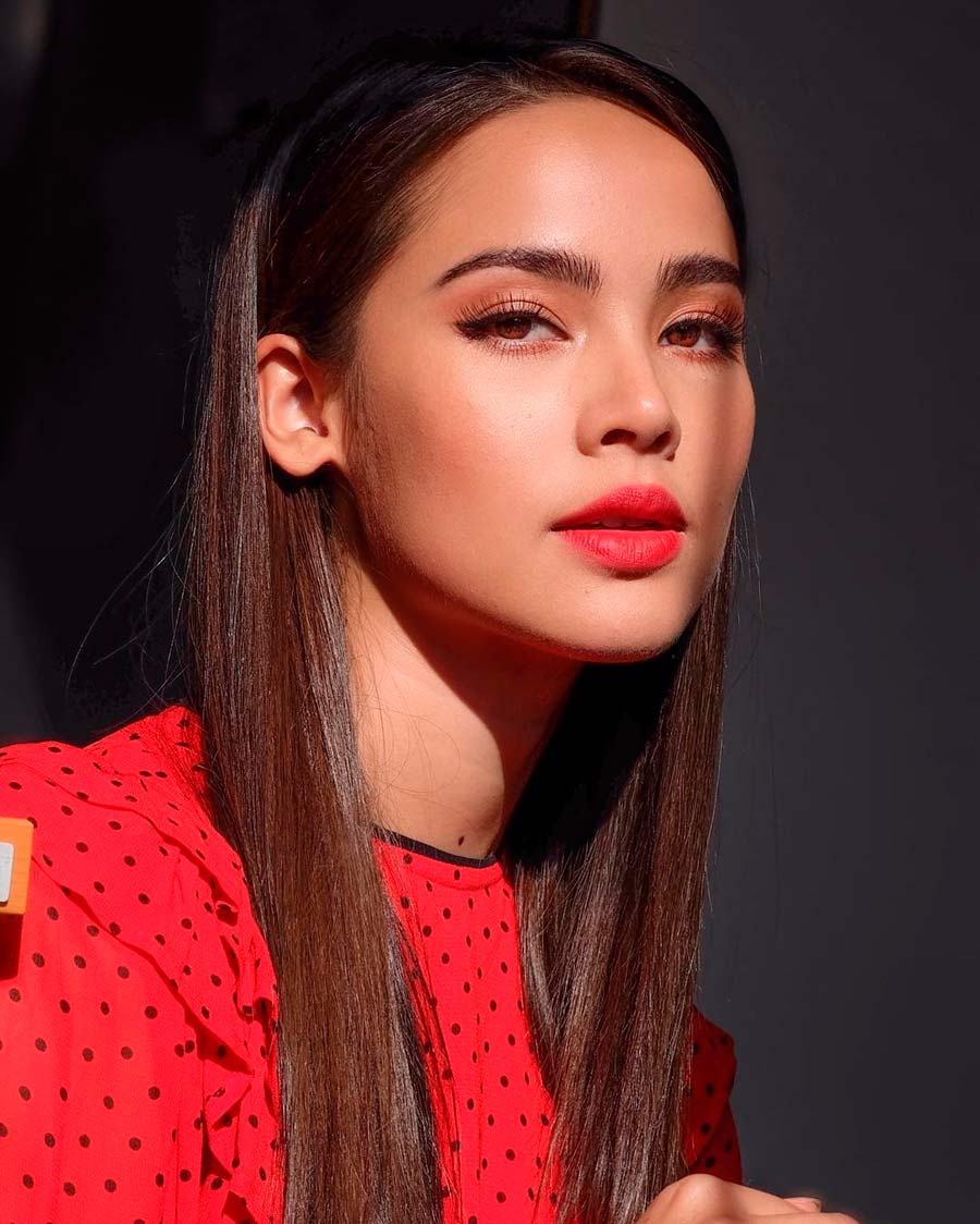 ‘ลิซ่า BLACKPINK’ และ ‘ญาญ่า อุรัสยา’ ติด Top 3 ผู้หญิงสวยที่สุดในโลก ปี 2019