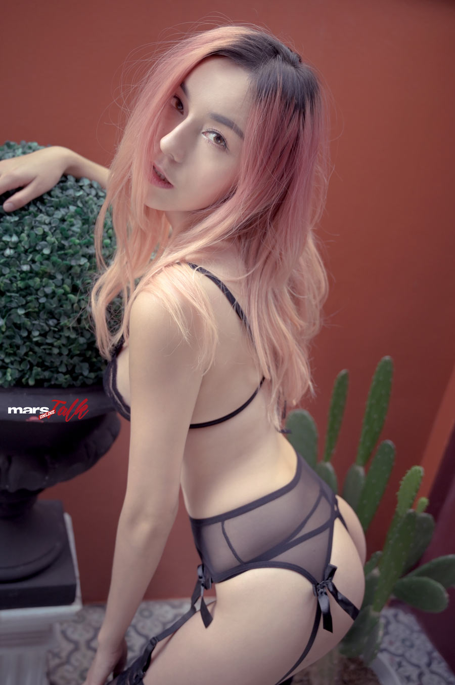 เปิดอก ‘พัชชี่  พัชสพร’ นางแบบสาวสวยเซ็กซี่จากเวียงจันทน์