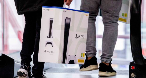 ราคา Ps5 พุ่งแตะที่ 1,999.00 US กระแสขาดตลาดอย่างหนักถึงขนาดที่สส.UK ยื่นร่างกม.ควบคุมการค้ากำไรเกินควร