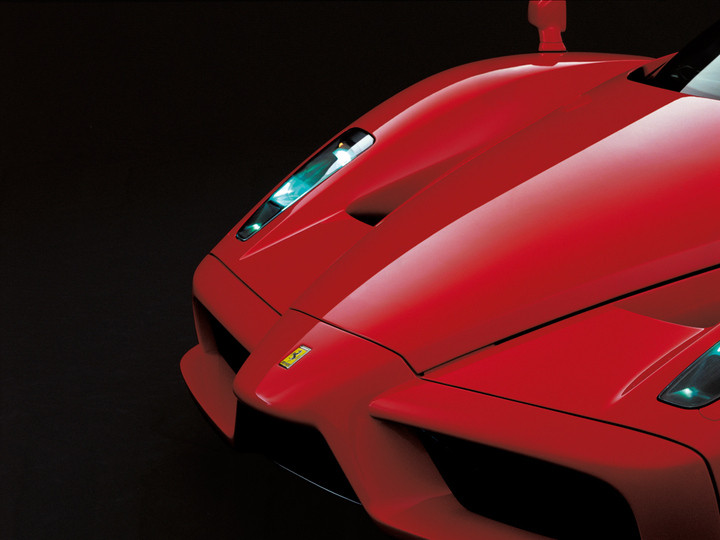 Ferrari Enzo ปี 2003 สร้างสถิติขาย 3.8 ล้านดอลล่าร์ (125 ล้านบาท)