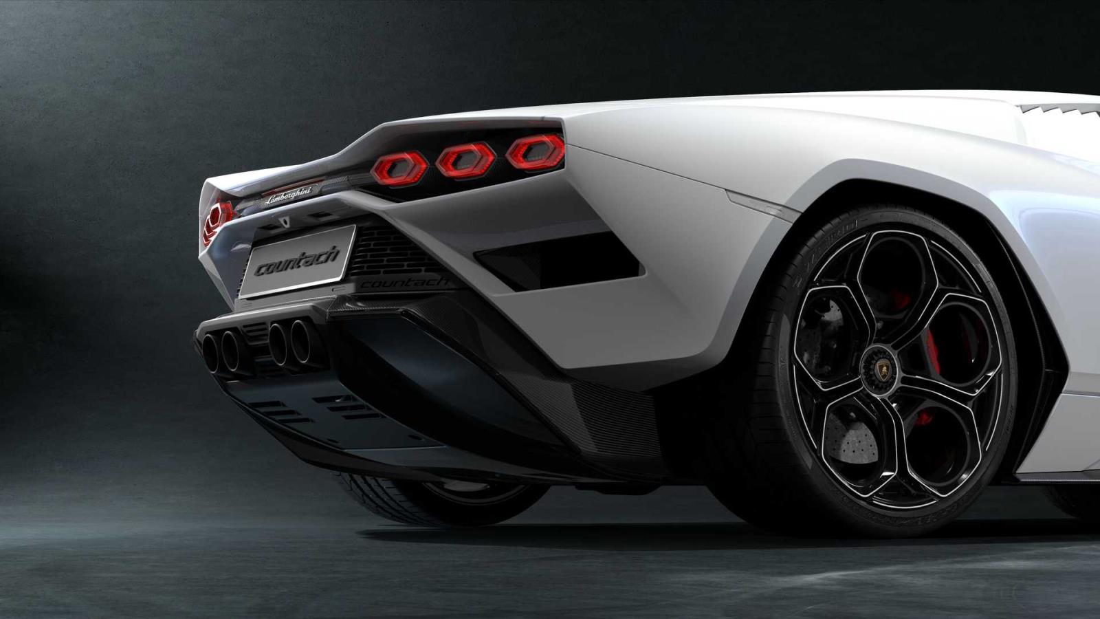 The Countach LPI 800-4 ตำนานที่รุ่งเรืองในปัจจุบัน