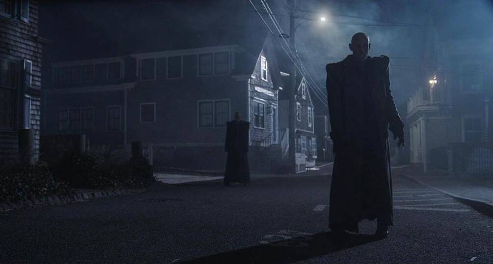 คน 3  ประเภทที่ต้องดู American Horror Story : Red Tide (ซีรีส์กระตุ้นพรสวรรค์)