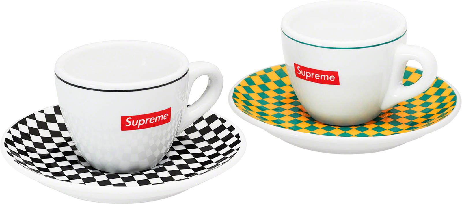 20 คันเท่านั้น!! รถบ้าน Supreme x Airstream Travel Trailer SS22