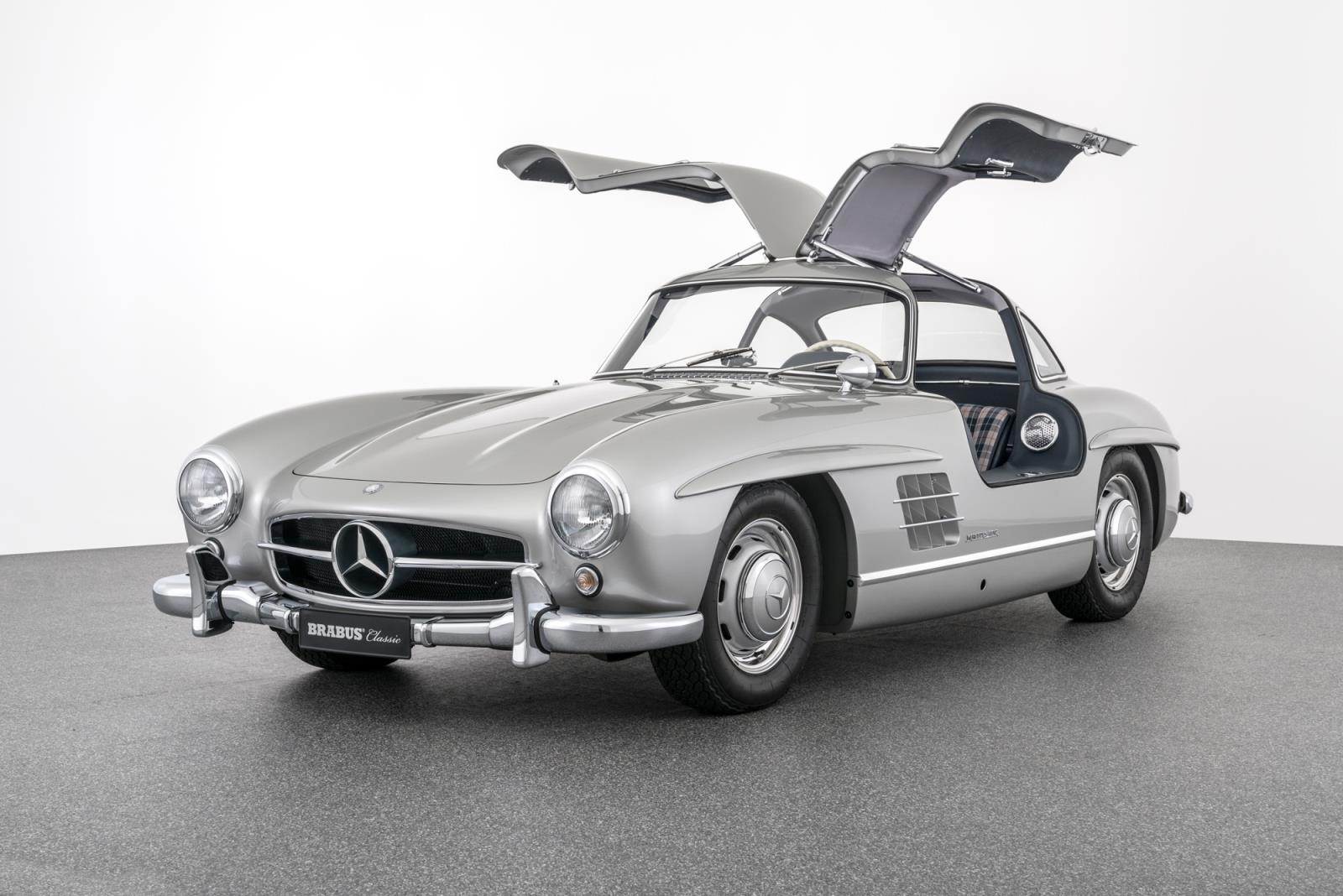 300 SL GULLWING(W 198) งานฝีมือรีสโตร์จากผลงาน BRABUS CLASSIC 6-STAR