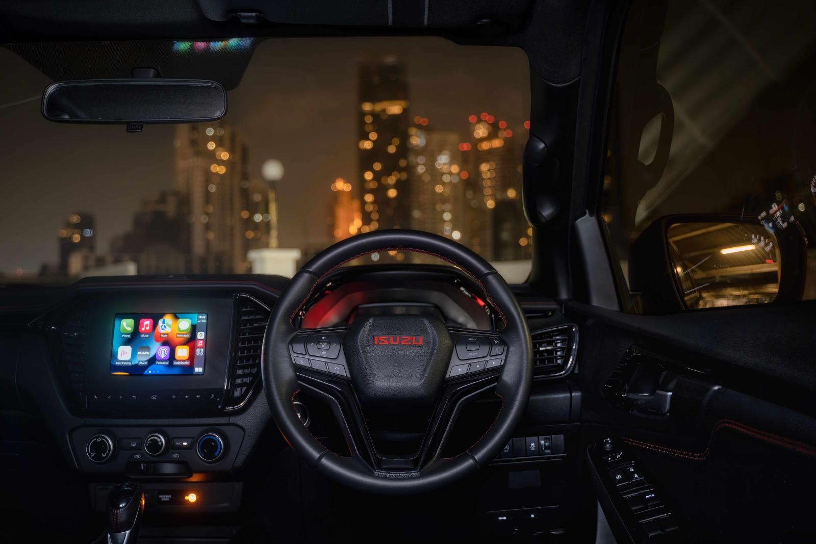 ท่องราตรียามค่ำคืนของกรุงเทพกับมุมมองแปลกใหม่ไปกับ NEW ISUZU X-SERIES รุ่น HI-Lander