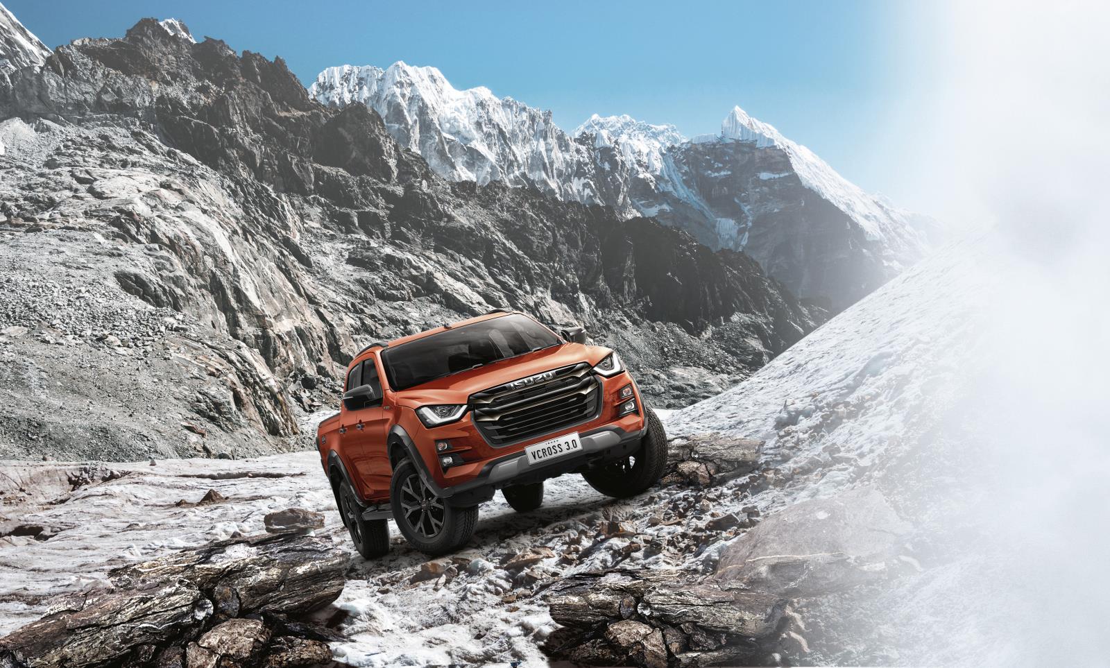 โฉบเฉี่ยวกว่านี้ไม่มีอีกแล้ว NEW ISUZU D-Max “V-Cross”