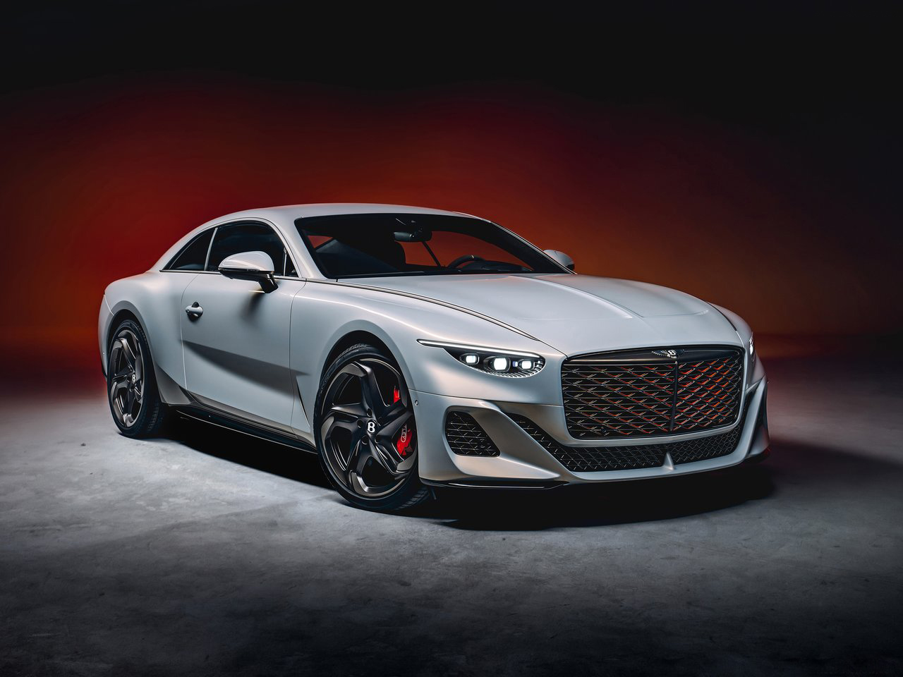 Bentley Mulliner Batur คูเป้สองประตูรุ่นใหม่สร้างจำกัดเพียง 18 คัน จุดเริ่มต้นของการปฏิวัติการออกแบบที่ Bentley เคยมีมา
