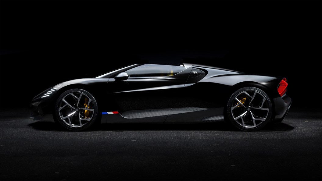 Bugatti Mistral roadster รุ่นสุดท้ายของเครื่องยนต์ W16 สร้างความจดจำเพียง99คัน ก่อนเข้าสู่ยุคไฮบริดเต็มตัว