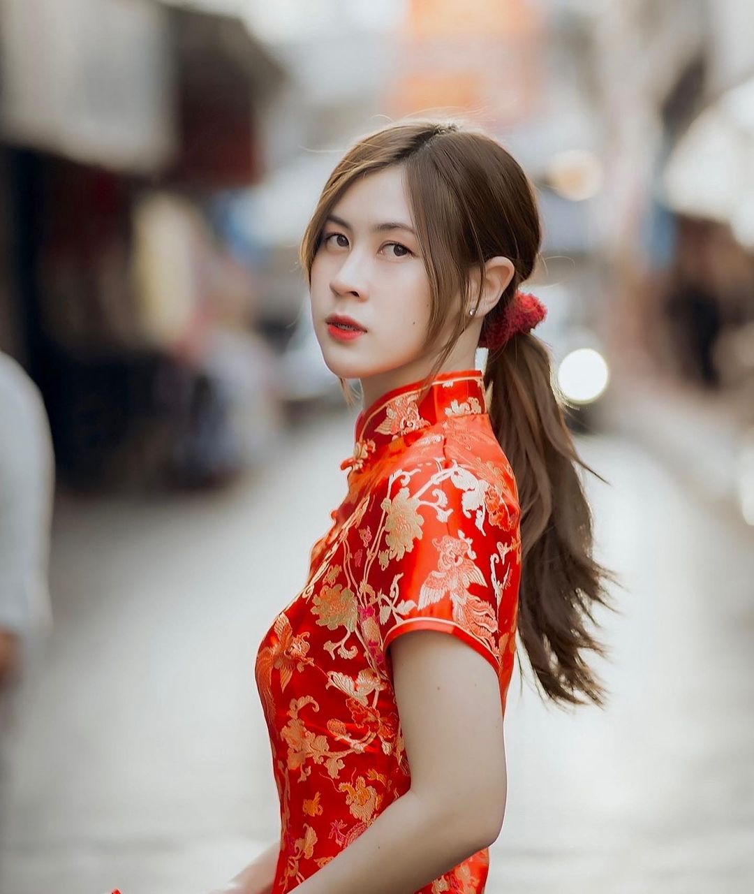 ลงคิวแจ้งเตือนแมตท์นี้ไว้ได้เลย!! คู่ชกที่น่าทะนุถนอมที่สุด ระหว่าง "หมอปิ่น"ดอกไม้งาม บุญลานนามวยไทย  กับ "ใบเฟิร์น” พลอยดารา หยกฟ้ามวยไทยยิม