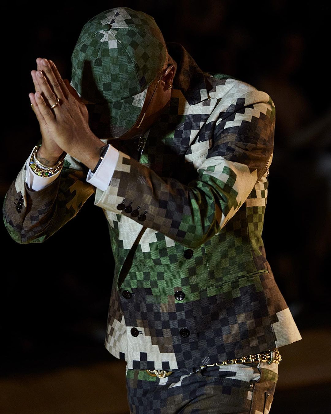 @skateboard อินสตราแกรมใหม่ล่าสุดของ "Pharrell Williams" กับความสนุกที่กำลังมาเยือน หลังร่วมงานกับ Louis Vuitton