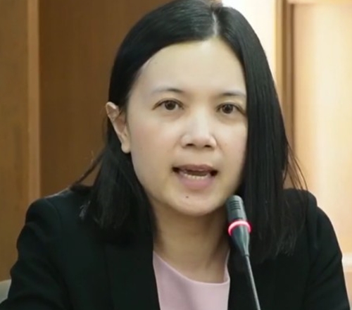รศ.ดร.ชิดตะวัน ชนะกุล อาจารย์คณะเศรษฐศาสตร์ ม.เกษตรศาสตร์ 